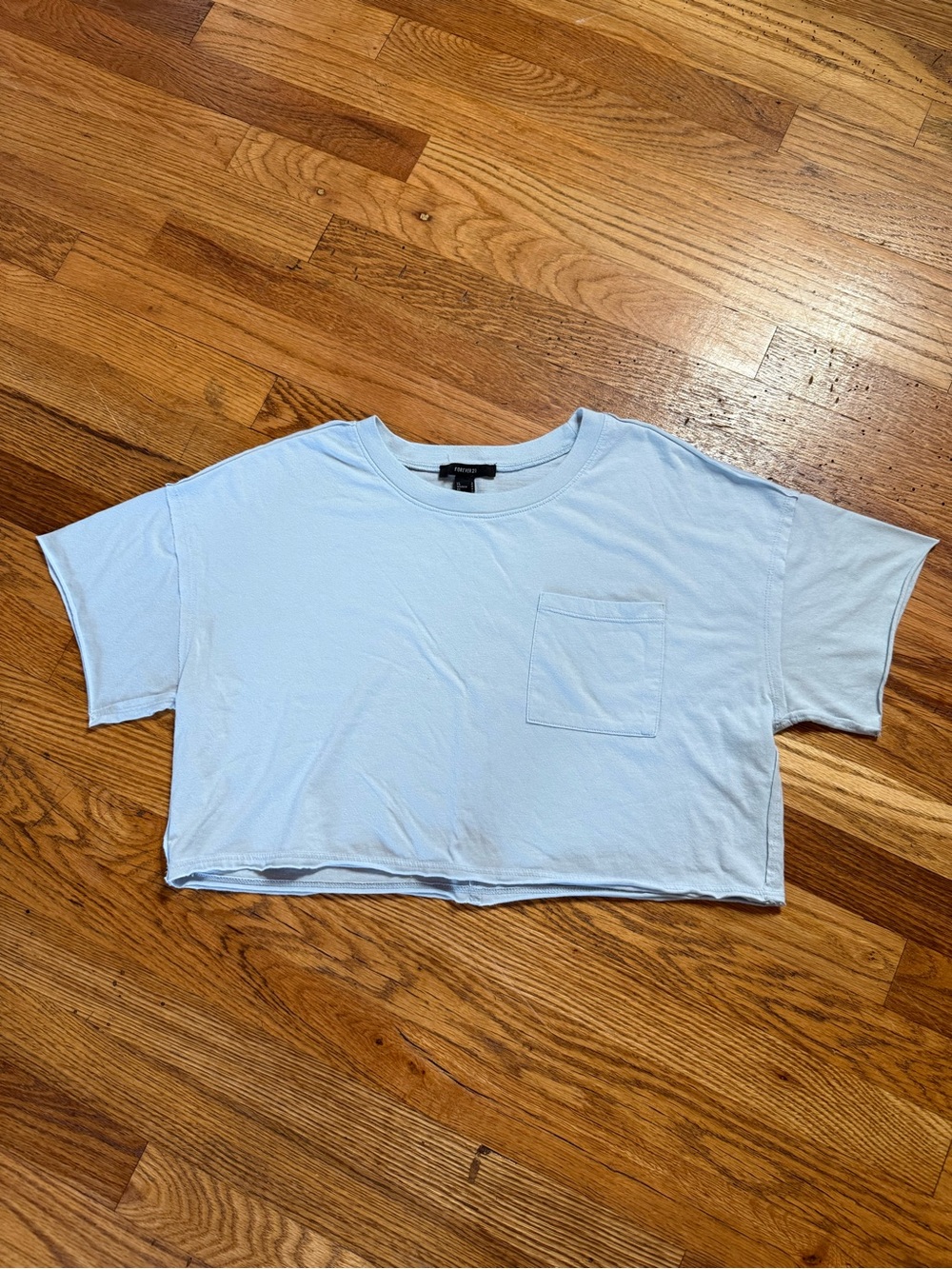 Women’s cropped tee